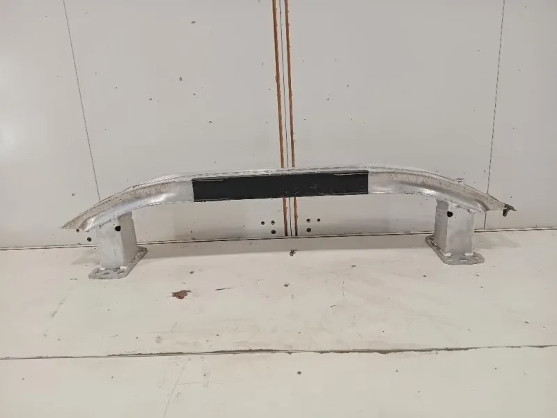 Traversa Paraurti ANT 51805761 Alfa Romeo Giulietta 2010