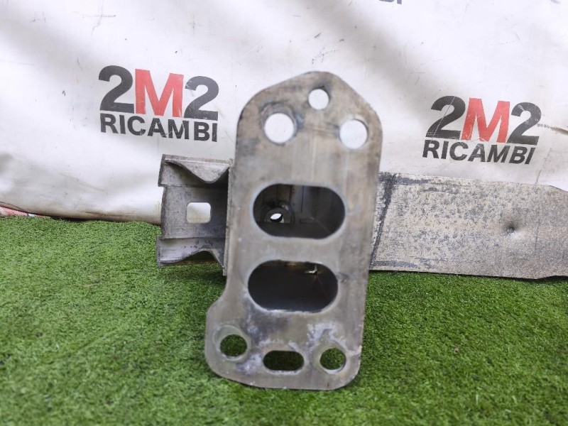 Traversa Paraurti ANT 51805761 Alfa Romeo Giulietta 2010