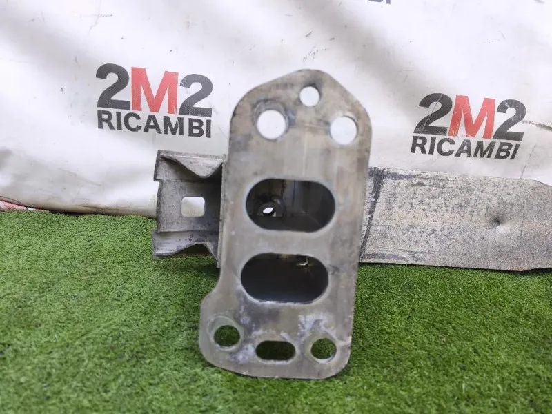 Traversa Paraurti ANT 51805761 Alfa Romeo Giulietta 2010