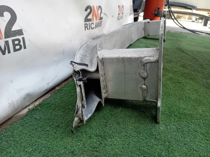 Traversa Paraurti ANT 51805761 Alfa Romeo Giulietta 2013