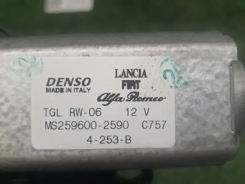 Motorino Tergilunotto 2596002590 Fiat 500L 2013