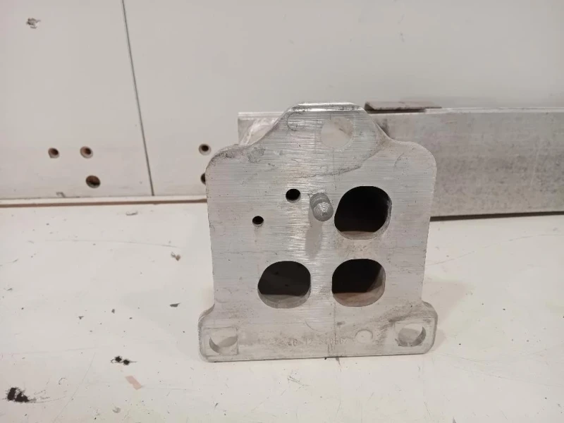 Traversa Paraurti ANT 742246 Citroen C3 Picasso 2013