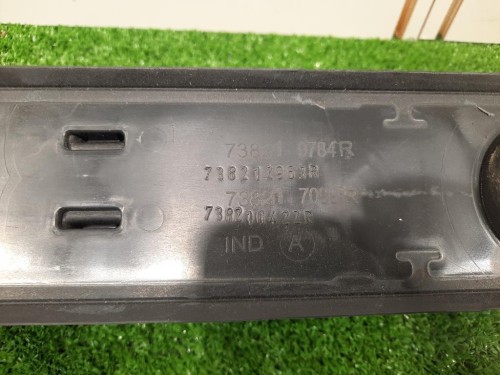 Barra Portapacchi Tetto SX 1PZ LATO SX 738207290R Dacia Duster I 2014