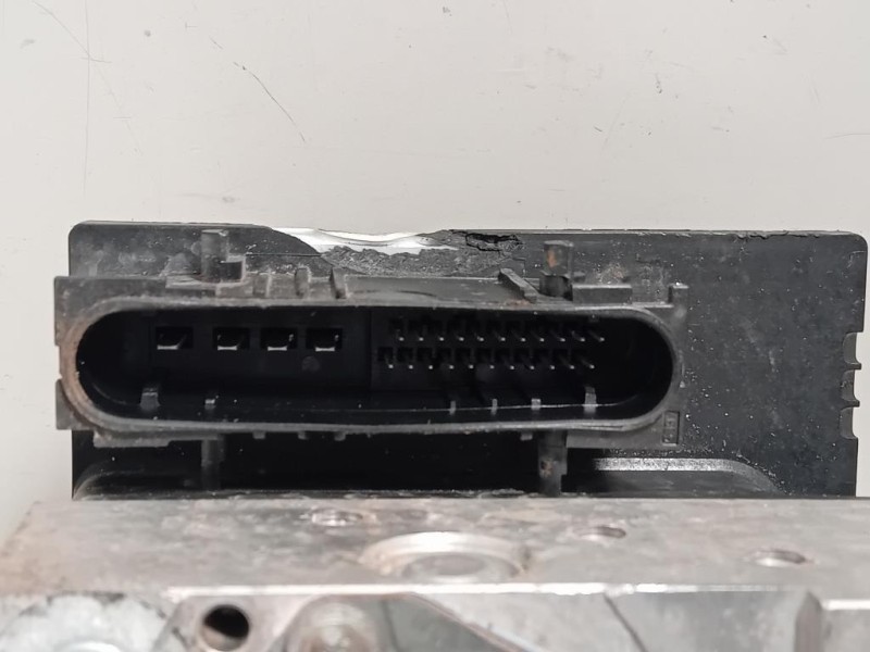 Mozzo Ruota ANT SX 8D0407257AE Audi A4 8E2 2001