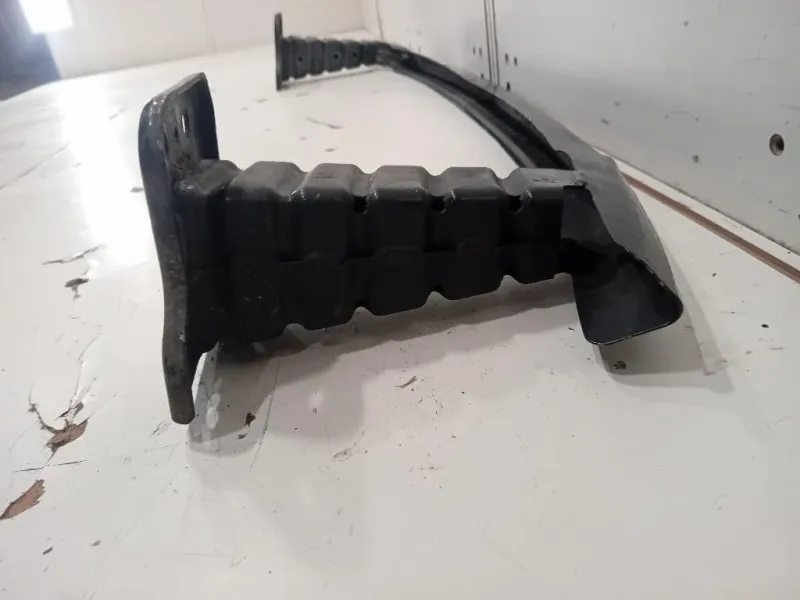 Traversa Paraurti ANT TRAVERSA PARAURTI ANT Fiat Doblò III Cargo 2010