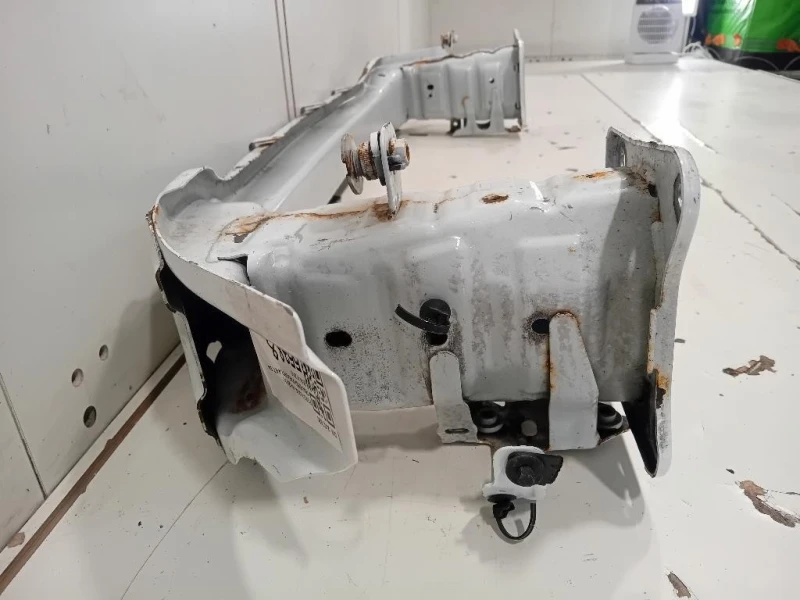 Traversa Paraurti ANT 2437920 Ford KUGA II 2013