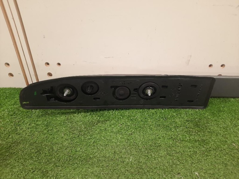 Barra Portapacchi Tetto SX LATO SINISTRO 738211454R Dacia Duster I 2014