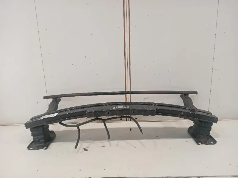 Traversa Paraurti ANT 865303Z000 Hyundai I40 2012