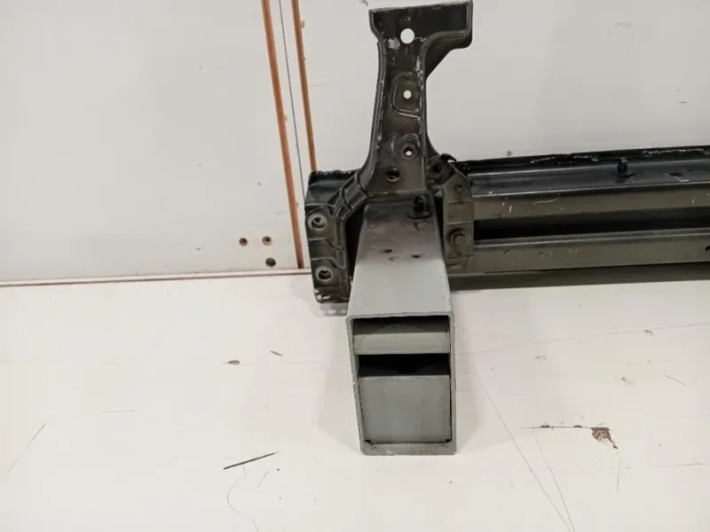 Traversa Paraurti ANT GX7310005 Jaguar XE 2015