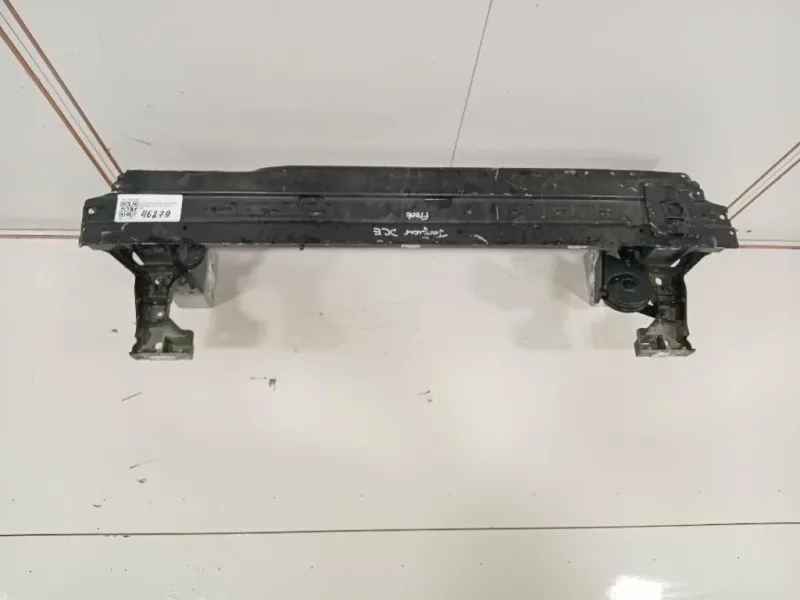 Traversa Paraurti ANT GX7310005 Jaguar XE 2015