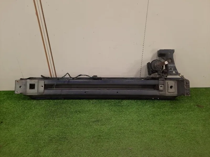 Traversa Paraurti ANT GX73-10005-AL Jaguar XE 2015