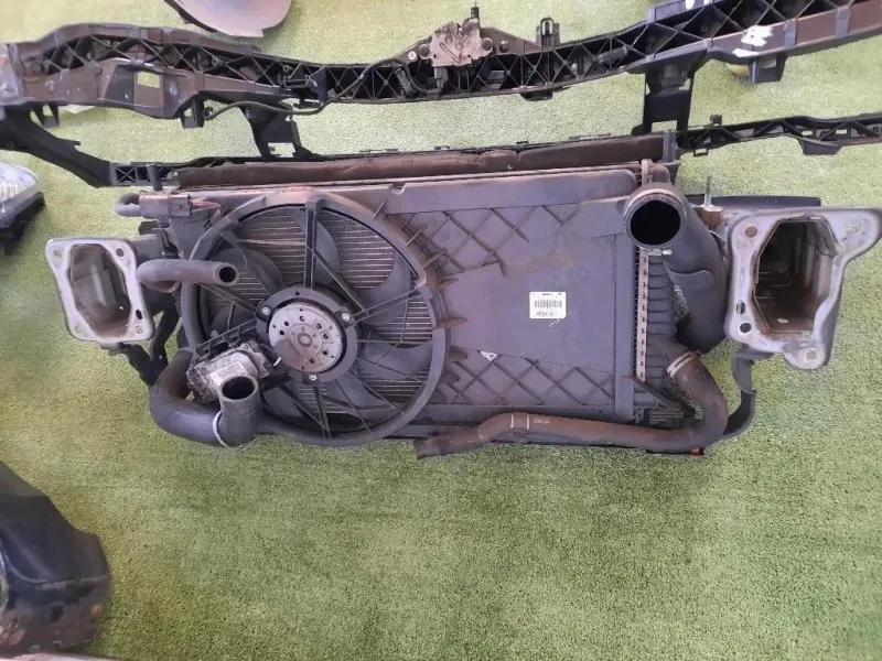 Musata + KIT Radiatori Ford Focus III SW 2008