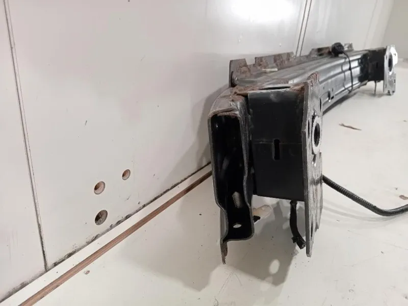 Traversa Paraurti ANT C2Z18083 Jaguar XF I 2011