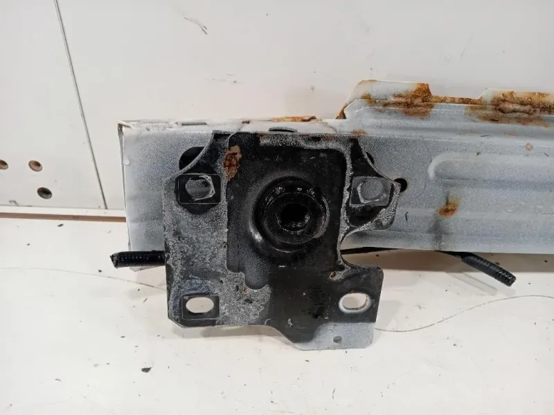 Traversa Paraurti ANT C2Z18083 Jaguar XF I 2011