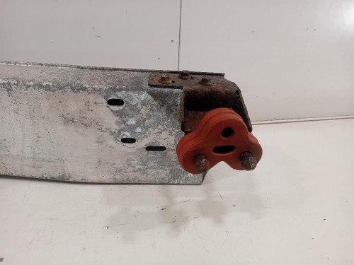 Traversa Paraurti ANT TRAVERSA PARAURTI ANT JAGUAR XJ 2011 Jaguar XJ8 X408 2003