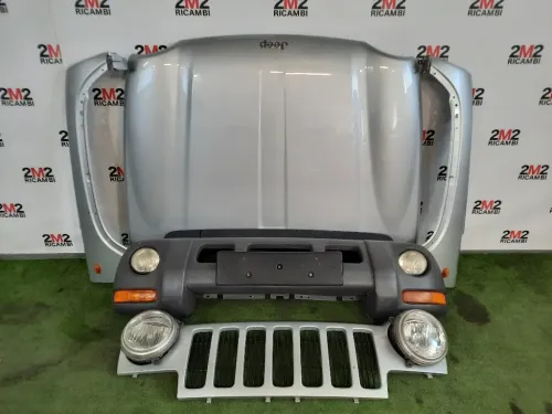 Musata + KIT Radiatori MUSO GASOLIO DIESEL Jeep Cherokee III 2002