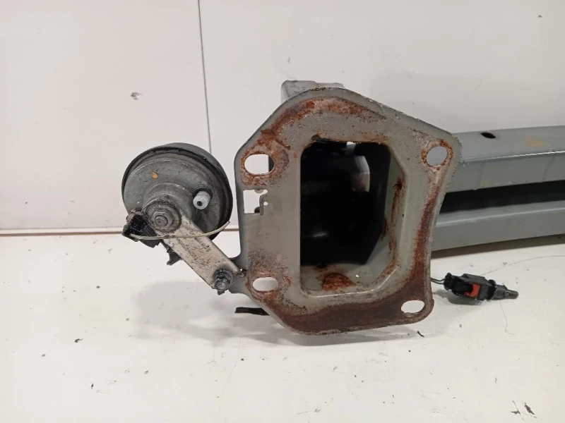 Traversa Paraurti ANT K05116373AE Jeep Patriot 2007