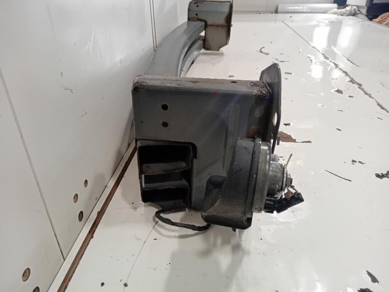 Traversa Paraurti ANT K05116373AE Jeep Patriot 2007