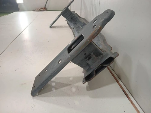 Traversa Paraurti ANT 865301P000 Kia Venga 2010