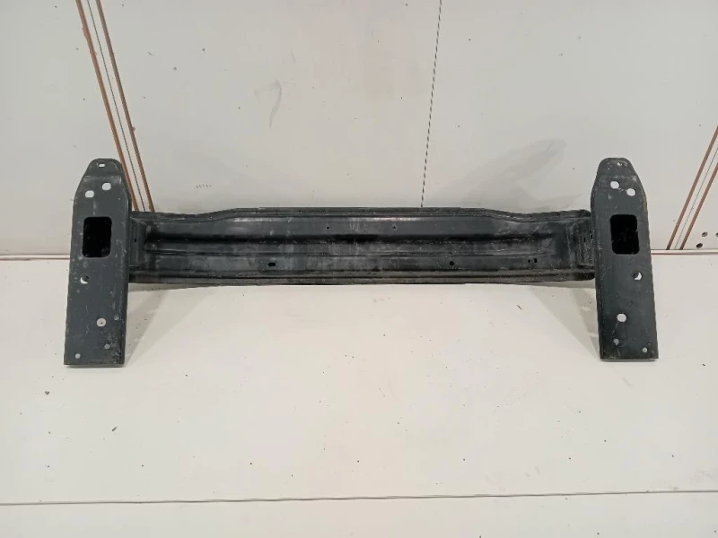 Traversa Paraurti ANT 865301P000 Kia Venga 2010