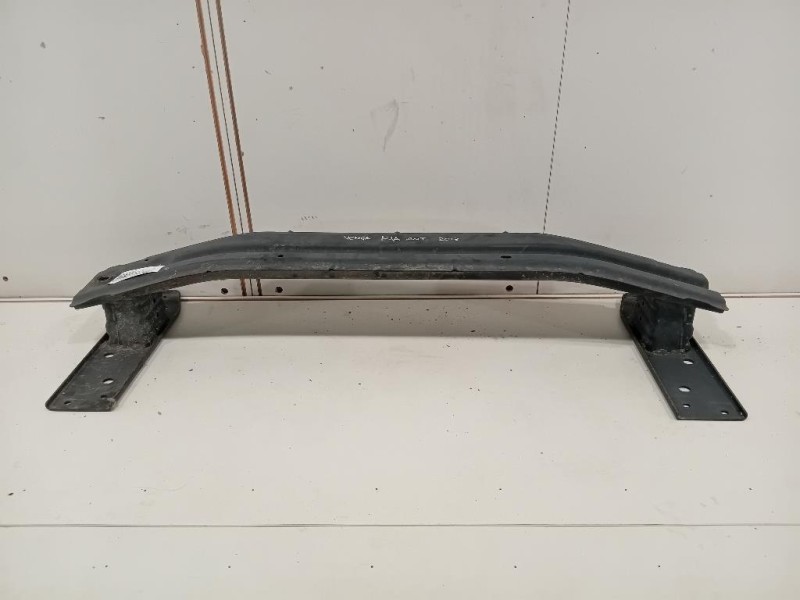 Traversa Paraurti ANT 865301P000 Kia Venga 2010