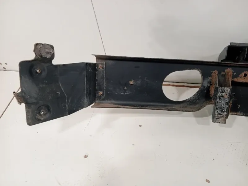 Traversa Paraurti ANT TRAVERSA PARAURTI ANT Land Rover Discovery II 1999