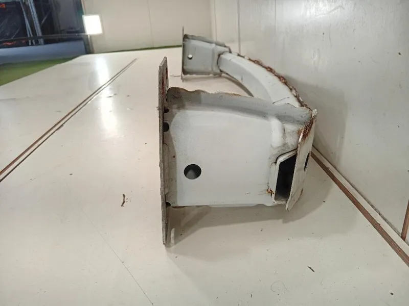 Traversa Paraurti ANT BJ32-17F021-AB Land Rover Range Rover Evoque I 2011