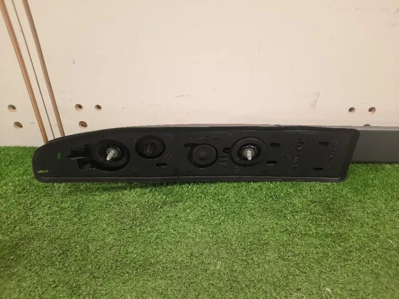 Barra Portapacchi Tetto SX LATO SINISTRO 738211454R Dacia Duster I 2014