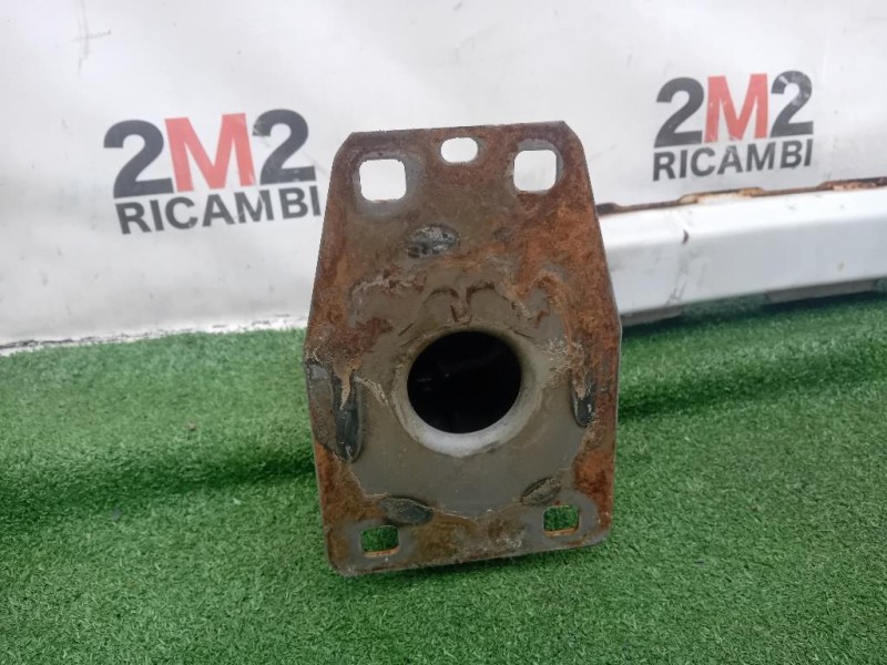 Traversa Paraurti ANT BJ32-17F021 LR055992 Land Rover Range Rover Evoque I 2011