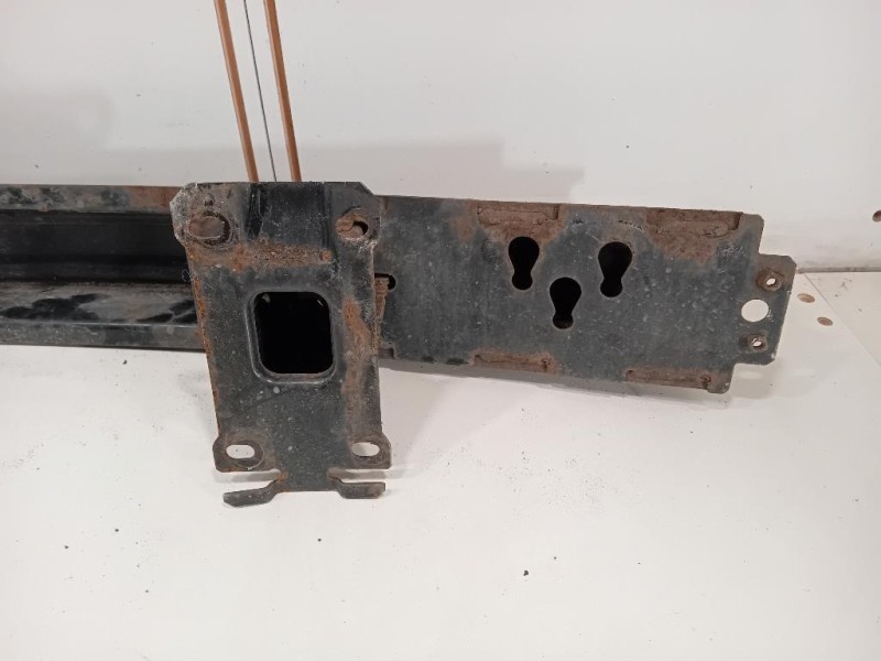 Traversa Paraurti ANT B46ZA Land Rover Range Rover Sport I 2005