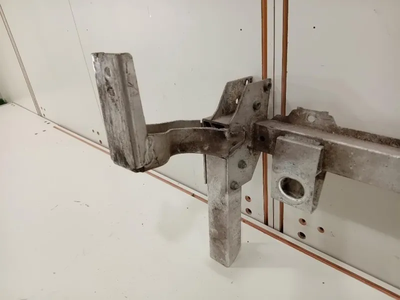 Traversa Paraurti ANT A2466260088 Mercedes Classe A W176 2013