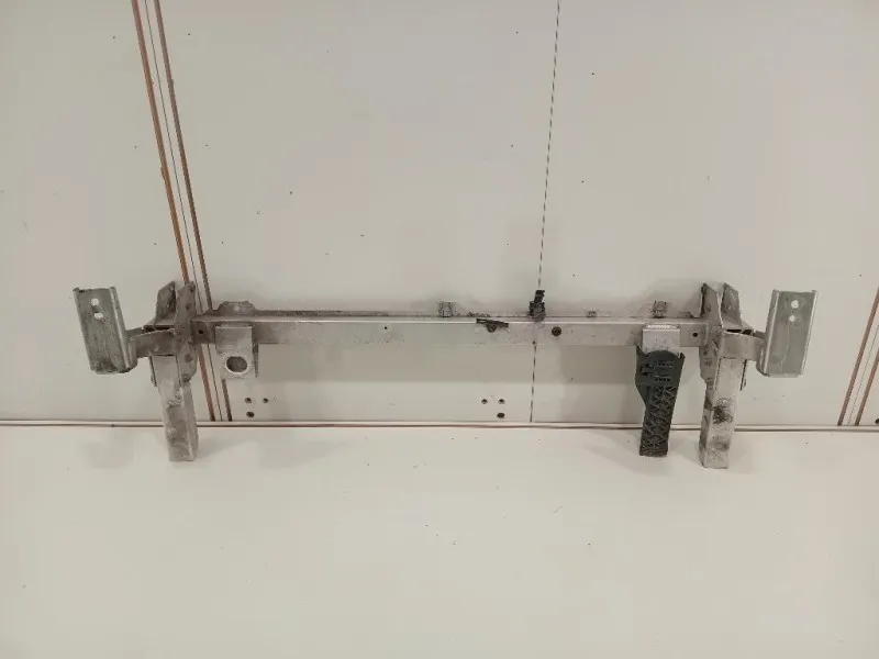 Traversa Paraurti ANT A2466260088 Mercedes Classe A W176 2013