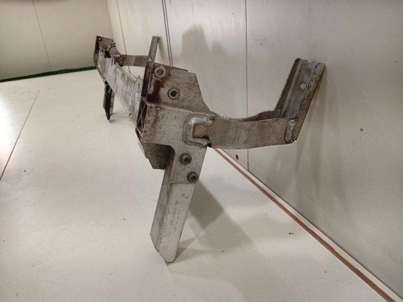 Traversa Paraurti ANT A2466260088 Mercedes Classe A W176 2013