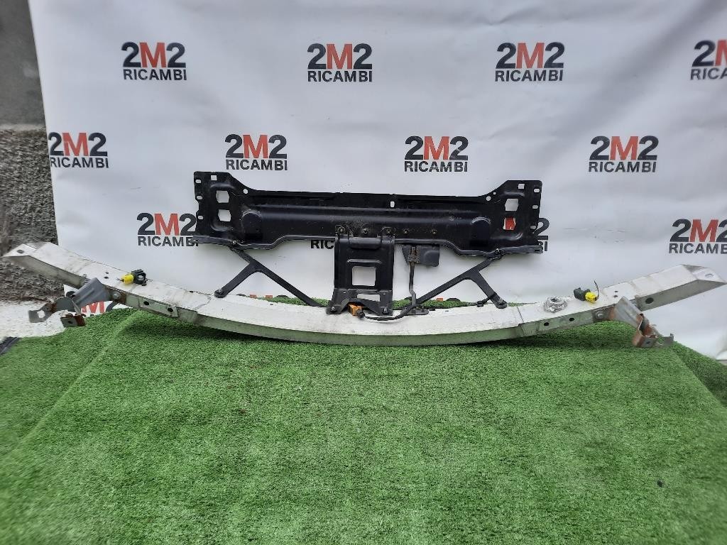 Traversa Paraurti ANT Mercedes Classe E S212 SW 2009