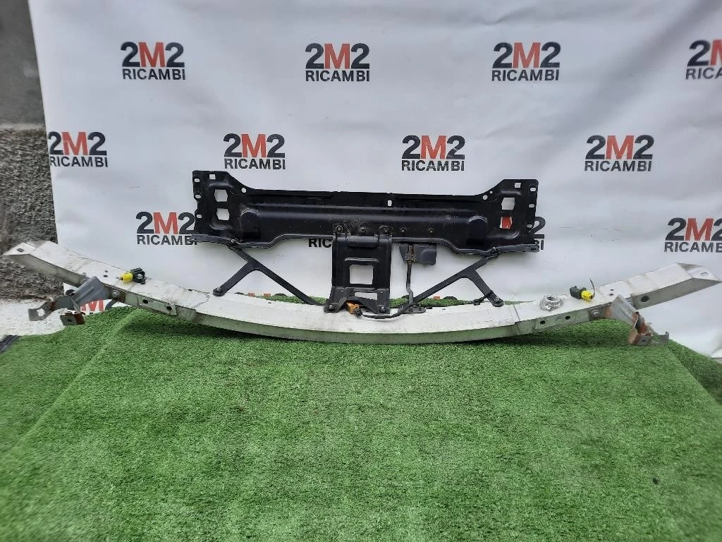 Traversa Paraurti ANT Mercedes Classe E S212 SW 2009
