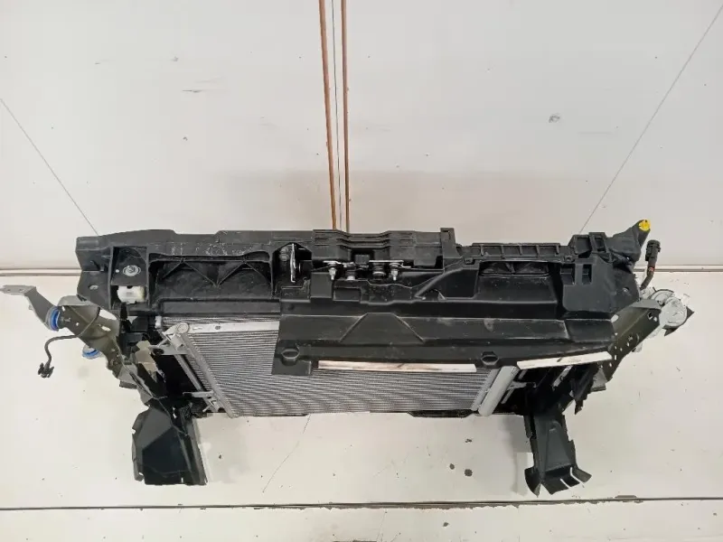 Musata + KIT Radiatori NO PARAFANGO DX Peugeot 308 II 2014