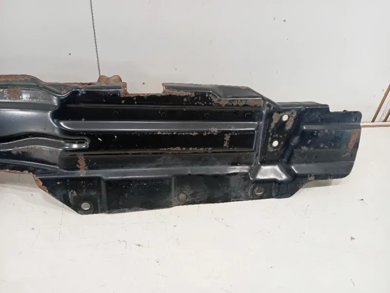 Traversa Paraurti ANT Mitsubishi Pajero IV 2007