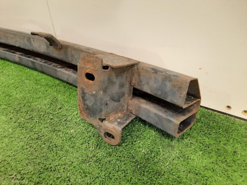 Traversa Paraurti ANT 50100-5X32A Nissan Navara 2010