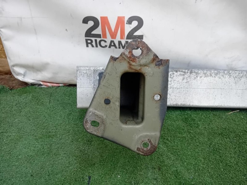 Traversa Paraurti ANT 620309U000 Nissan NOTE I 2006