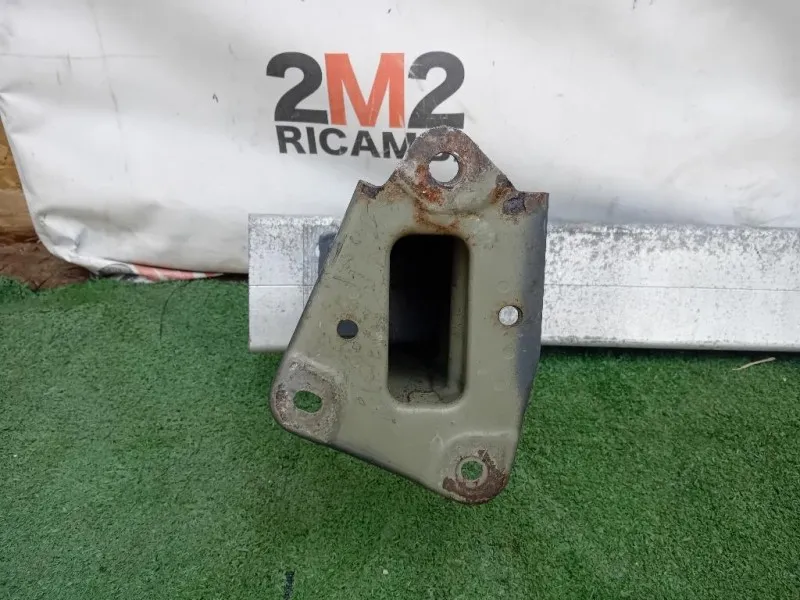 Traversa Paraurti ANT 620309U000 Nissan NOTE I 2006