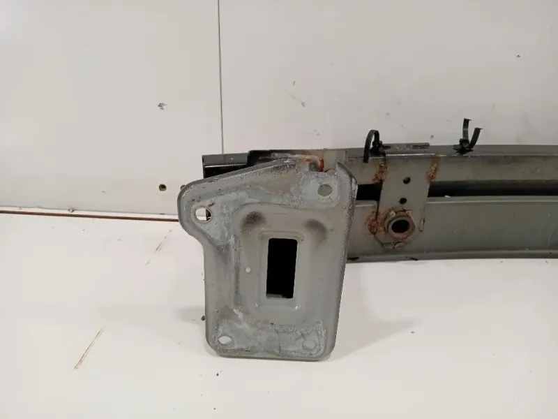 Traversa Paraurti ANT TRAVERSA PARAURTI ANT Nissan Qashqai I 2010