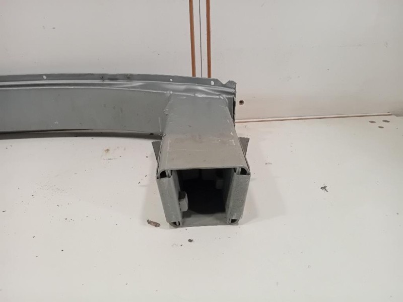 Traversa Paraurti ANT 39165566 Opel Astra J 2012