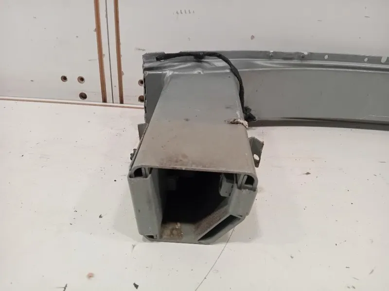 Traversa Paraurti ANT 39165566 Opel Astra J 2012