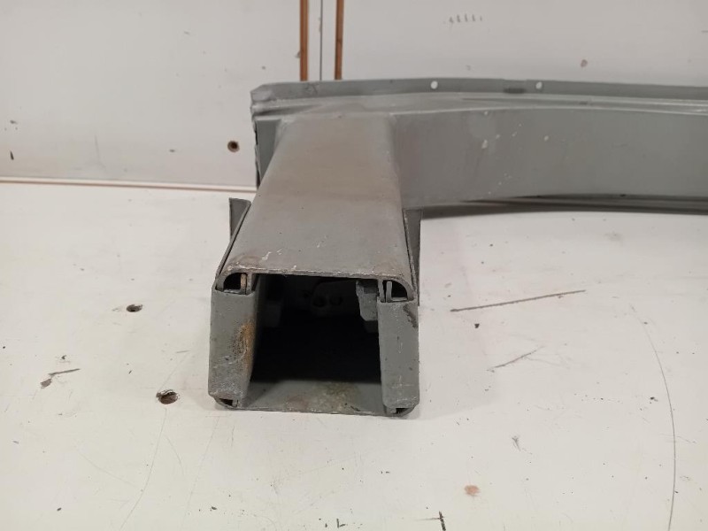 Traversa Paraurti ANT 39165566 Opel Astra J SW 2010