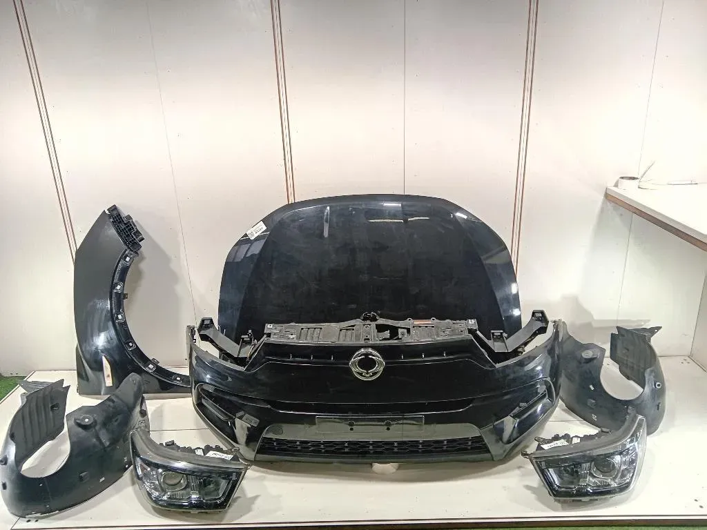 Musata + KIT Radiatori 6101135003 Ssangyong Tivoli 2015