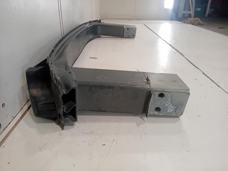 Traversa Paraurti ANT 39165571 Opel Zafira C 2012