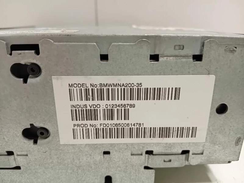 Navigatore Satellitare 1613-0002 Bmw Serie 7 E66 2003 Navigatore Satellitare 1613-0002 Bmw Serie 7 E66 2003