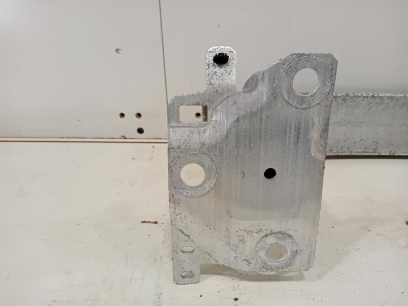 Traversa Paraurti ANT 752107246R Renault Captur I 2017