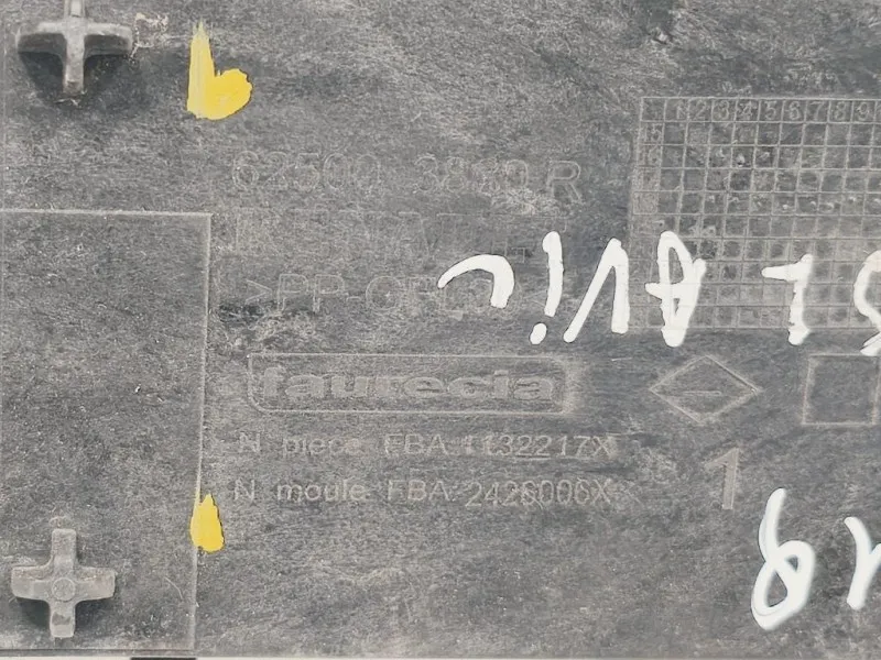 Traversa Paraurti ANT 625003860R Renault CLIO IV 2013