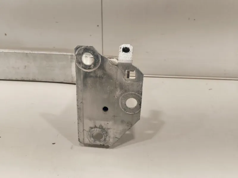 Traversa Paraurti ANT 752107246R Renault CLIO IV 2016